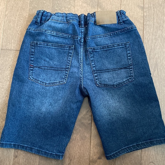 Tommy Hilfiger jeans short - Picture 2 of 2